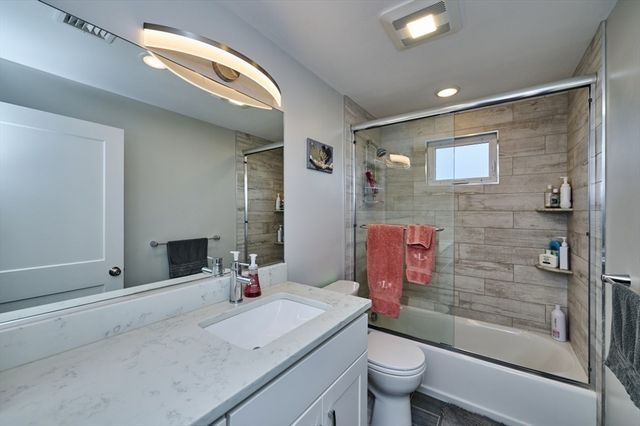46 Forest Hills St 3, Boston, MA 02130