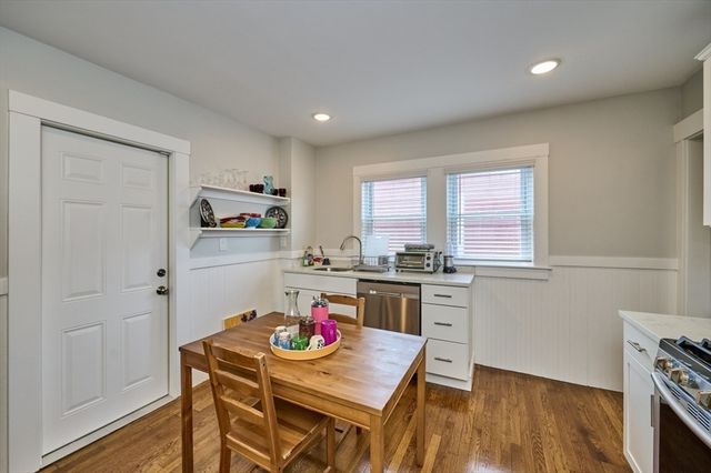 46 Forest Hills St 3, Boston, MA 02130