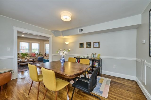 46 Forest Hills St 3, Boston, MA 02130