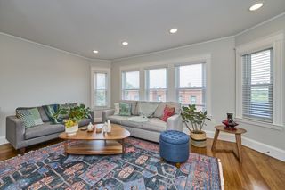 46 Forest Hills St 3, Boston, MA 02130