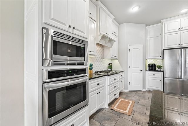 2401 Ryder Drive, Yukon, OK 73099