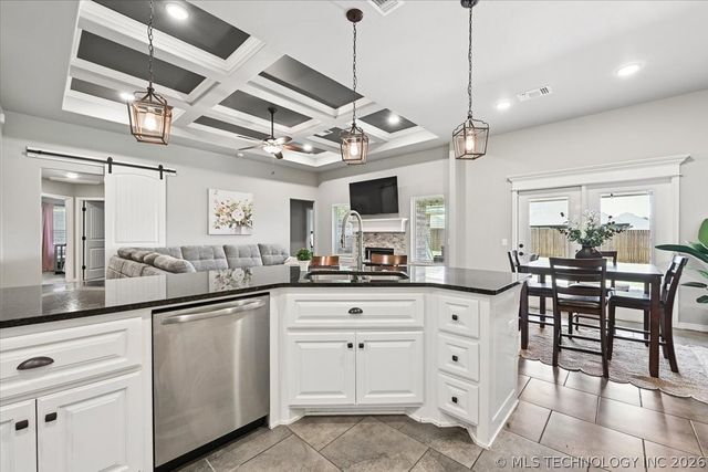 2401 Ryder Drive, Yukon, OK 73099