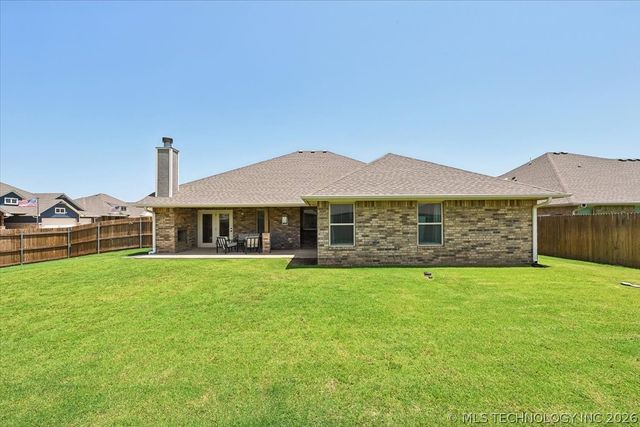2401 Ryder Drive, Yukon, OK 73099