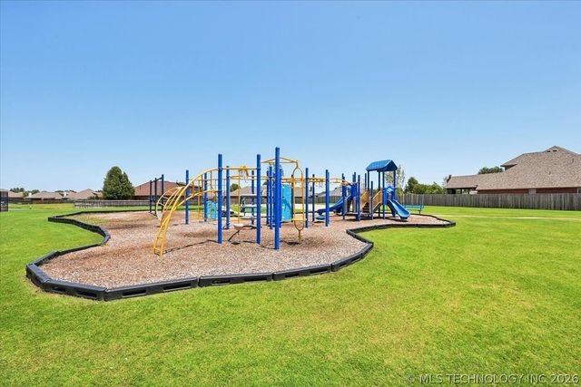2401 Ryder Drive, Yukon, OK 73099