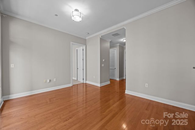 230 S Tryon Street 605, Charlotte, NC 28202