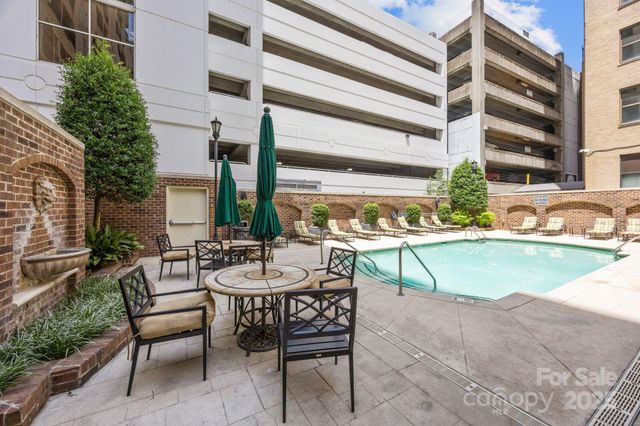 230 S Tryon Street 605, Charlotte, NC 28202
