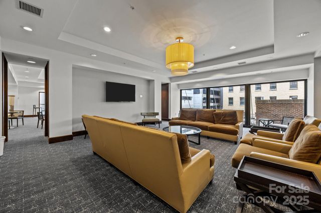 230 S Tryon Street 605, Charlotte, NC 28202
