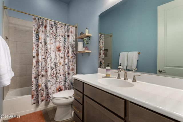 26121 N 19TH Lane, Phoenix, AZ 85085