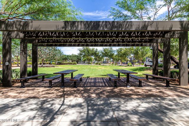 26121 N 19TH Lane, Phoenix, AZ 85085