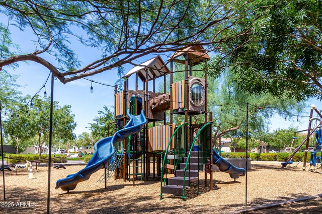 26121 N 19TH Lane, Phoenix, AZ 85085