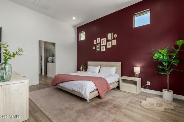 26121 N 19TH Lane, Phoenix, AZ 85085