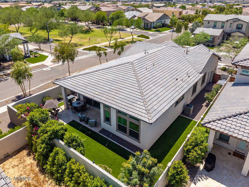 26121 N 19TH Lane, Phoenix, AZ 85085 — photo 2
