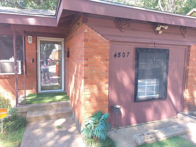 4507 S Ewing Avenue, Dallas, TX 75216
