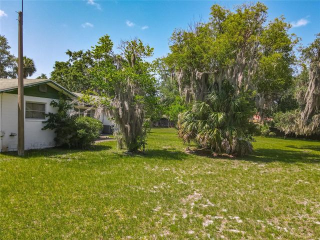 10 MIRROR LAKE DRIVE, Ormond Beach, FL 32174