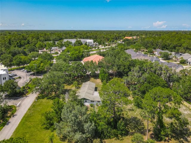 10 MIRROR LAKE DRIVE, Ormond Beach, FL 32174