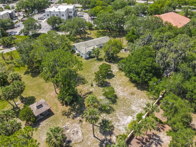 10 MIRROR LAKE DRIVE, Ormond Beach, FL 32174