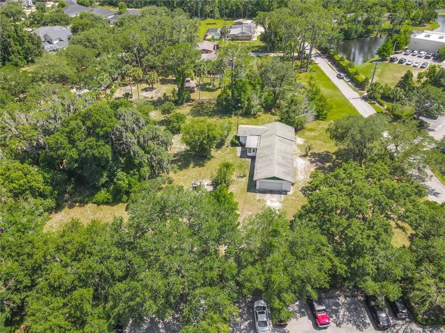 10 MIRROR LAKE DRIVE, Ormond Beach, FL 32174