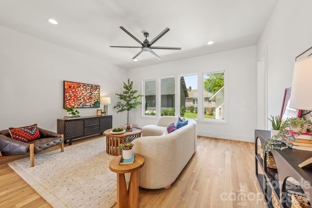2026 Washington Avenue, Charlotte, NC 28216