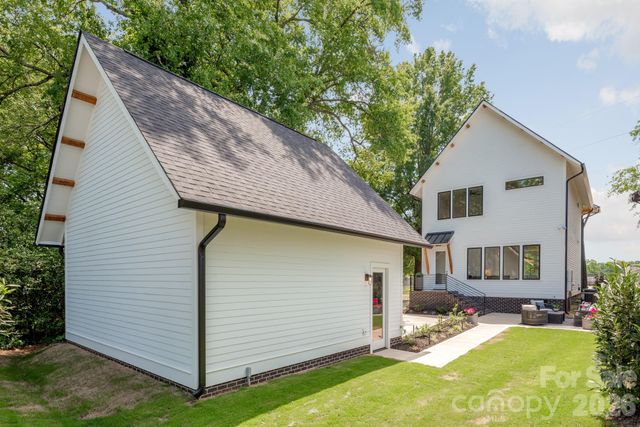 2026 Washington Avenue, Charlotte, NC 28216