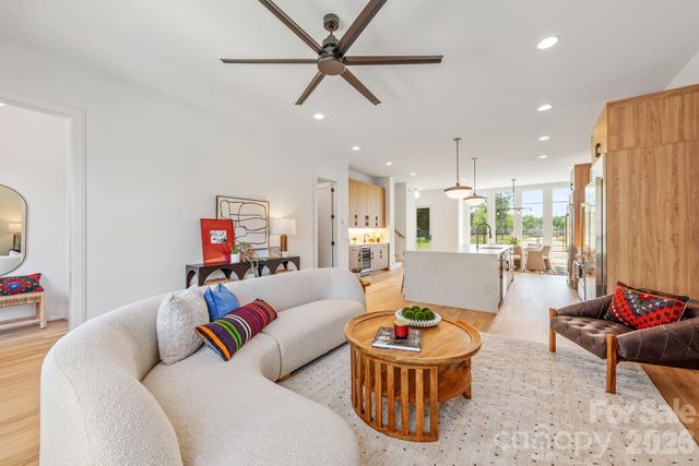 2026 Washington Avenue, Charlotte, NC 28216