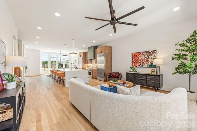 2026 Washington Avenue, Charlotte, NC 28216