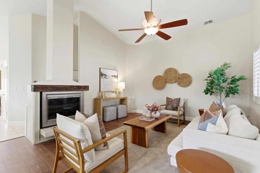 Image 13 of property listing at 810 Capitola Drive, Hollister, CA 95023