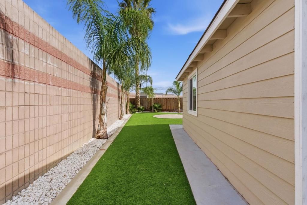 Image 30 of property listing at 810 Capitola Drive, Hollister, CA 95023