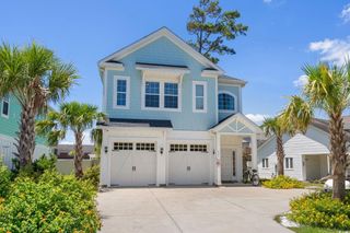 521 9th Ave. S, North Myrtle Beach, SC 29582