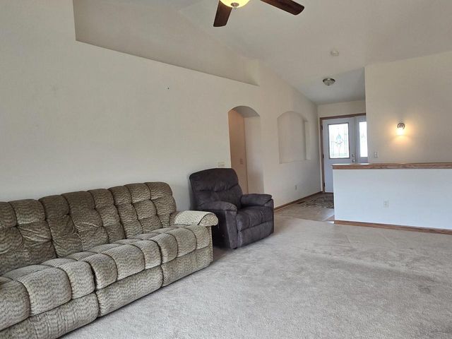 34 S Wyler DRIVE, Evansville, WI 53536