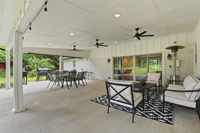 7773 County Road 1200, Grandview, TX 76050