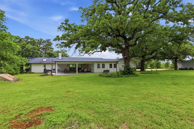 7773 County Road 1200, Grandview, TX 76050