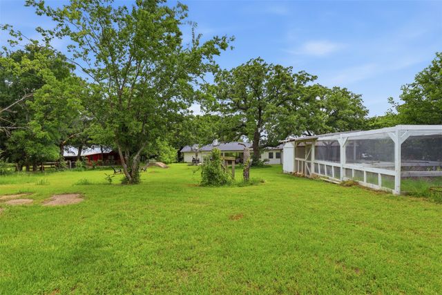 7773 County Road 1200, Grandview, TX 76050