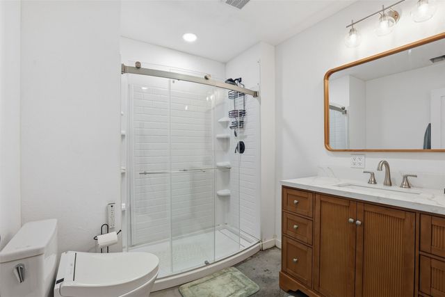 7773 County Road 1200, Grandview, TX 76050