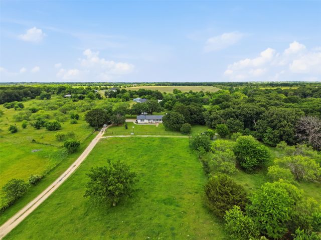 7773 County Road 1200, Grandview, TX 76050