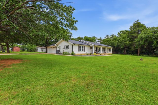 7773 County Road 1200, Grandview, TX 76050