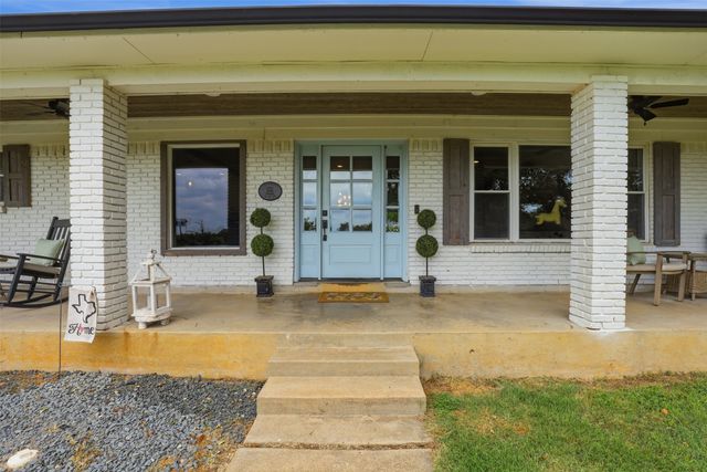 7773 County Road 1200, Grandview, TX 76050