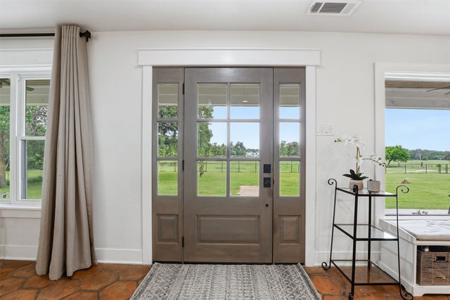 7773 County Road 1200, Grandview, TX 76050