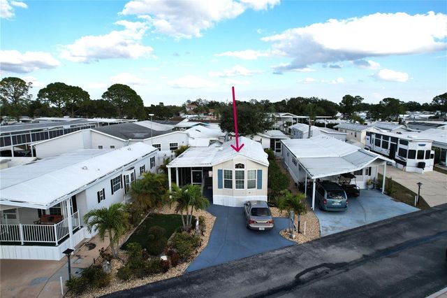 300 ROYAL TROON LOOP, Davenport, FL 33837