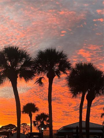 300 ROYAL TROON LOOP, Davenport, FL 33837