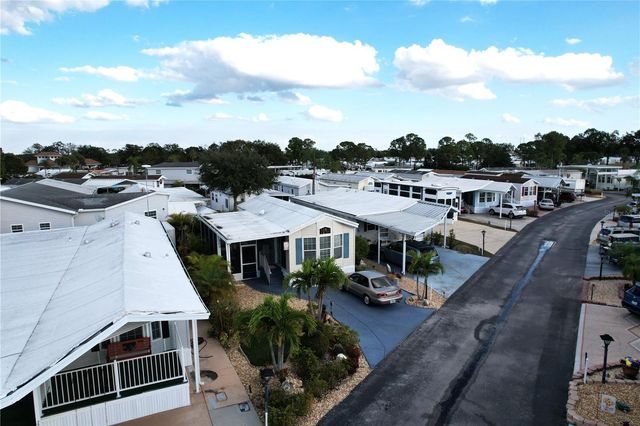 300 ROYAL TROON LOOP, Davenport, FL 33837