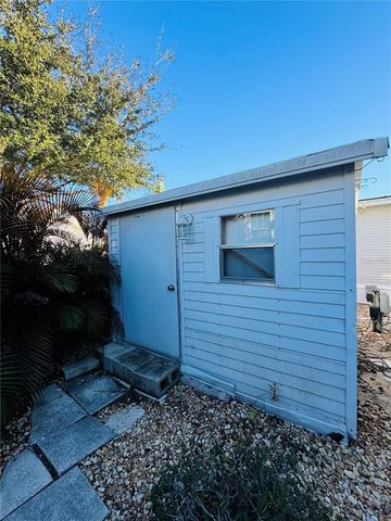 300 ROYAL TROON LOOP, Davenport, FL 33837