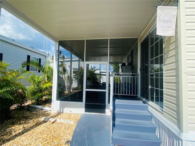 300 ROYAL TROON LOOP, Davenport, FL 33837