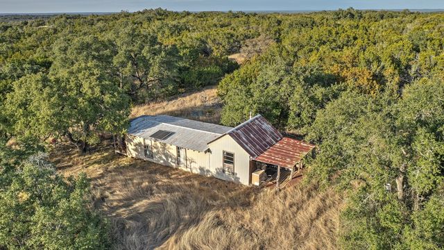 438-1 Yellowstone Lane, Hunt, TX 78024