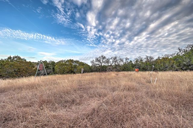 438-1 Yellowstone Lane, Hunt, TX 78024