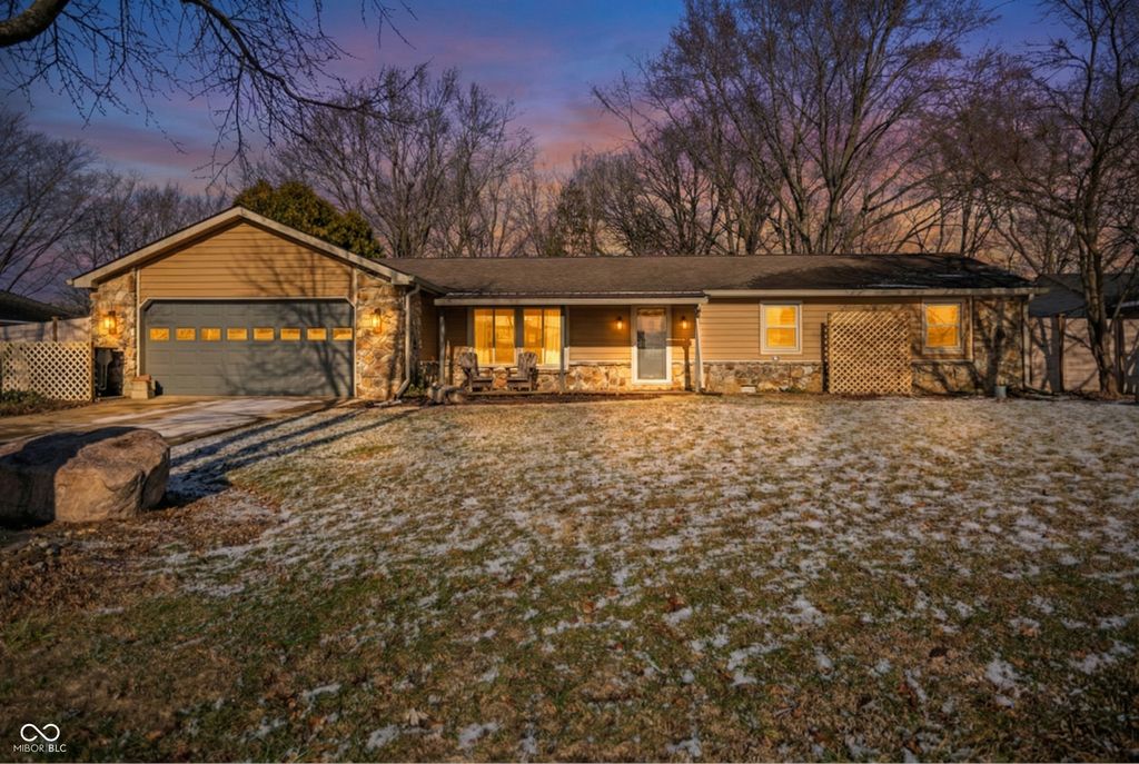 102 E Hillsboro Drive, Pendleton, IN 46064