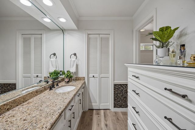 4333 Echo Glen Drive, Dallas, TX 75244