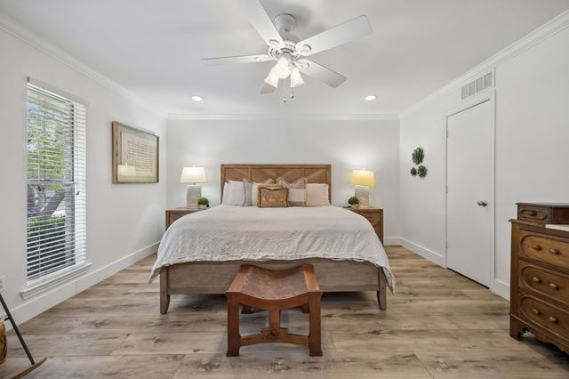 4333 Echo Glen Drive, Dallas, TX 75244