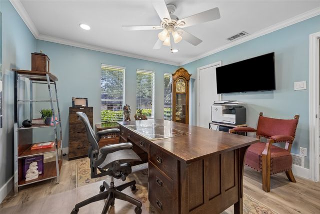 4333 Echo Glen Drive, Dallas, TX 75244