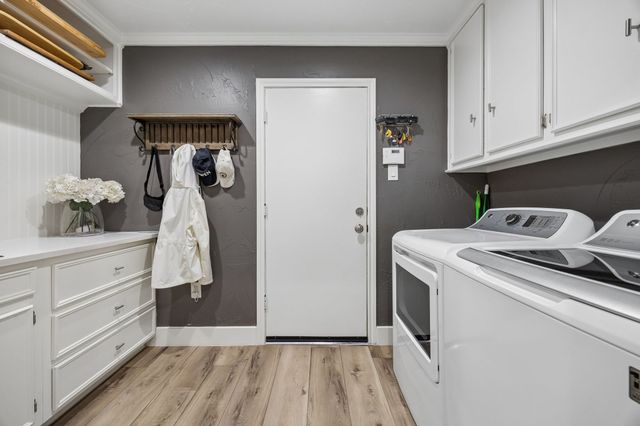 4333 Echo Glen Drive, Dallas, TX 75244