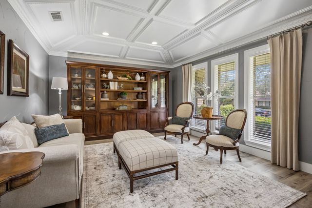 4333 Echo Glen Drive, Dallas, TX 75244